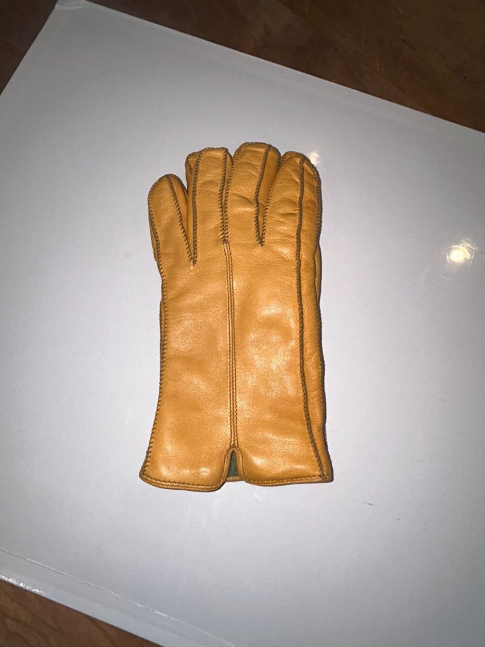Barneys New York Tan/Gold Leather Gloves Cashmere Lined, Italy, Ladies one size